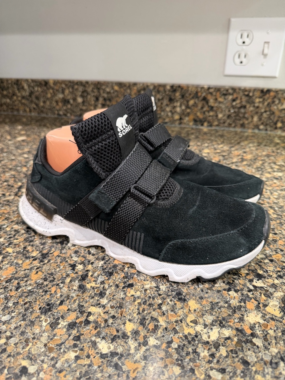 SOREL kinetic' Black Strap Sneaker - Sporty Comfort 8.5